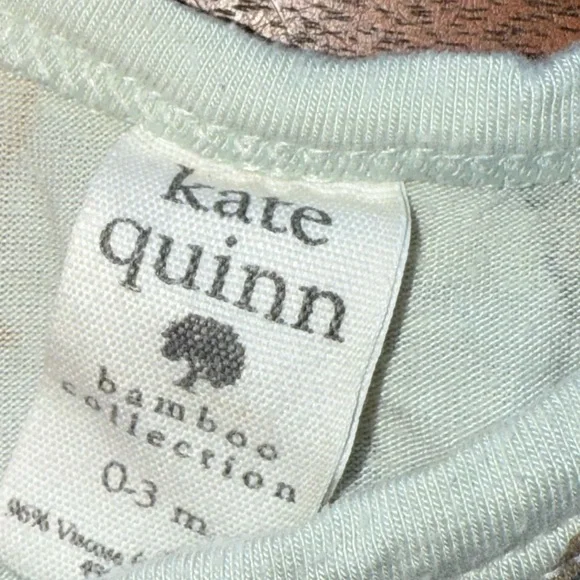 Kate Quinn horses sleep gown 0-3m - Picture 2 of 2